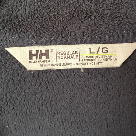 Helly Hansen 1/4 zip Fleece Pullover for Cold Weather - Picture 4 of 6